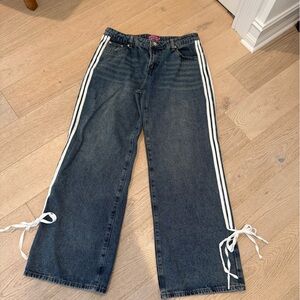 Edikted Blue and White Straight Leg Jeans with Sporty Stripes
